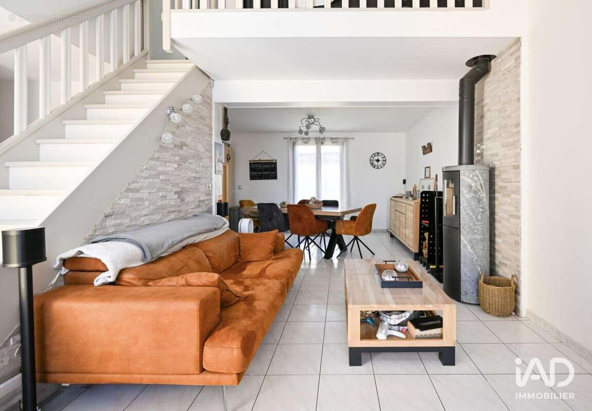 Photo 3 - Maison à FONTENAY-TRESIGNY