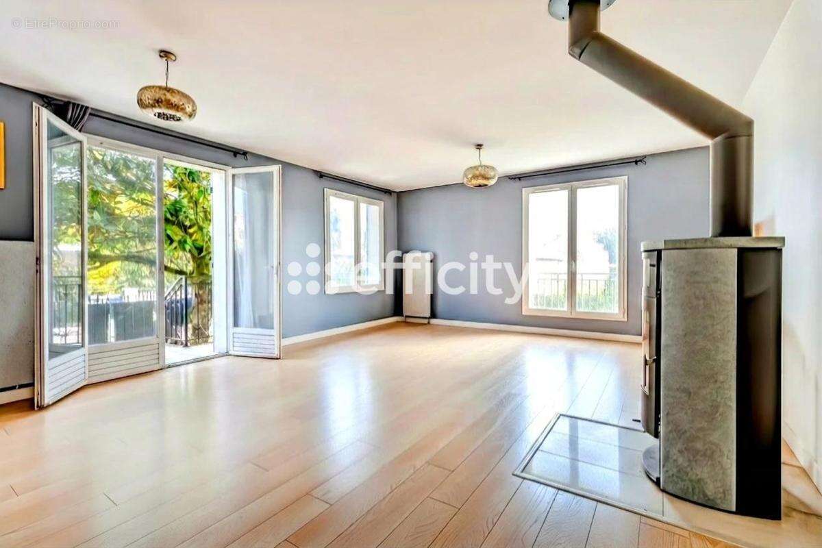 Maison 160 m² à Antony  - photo 6