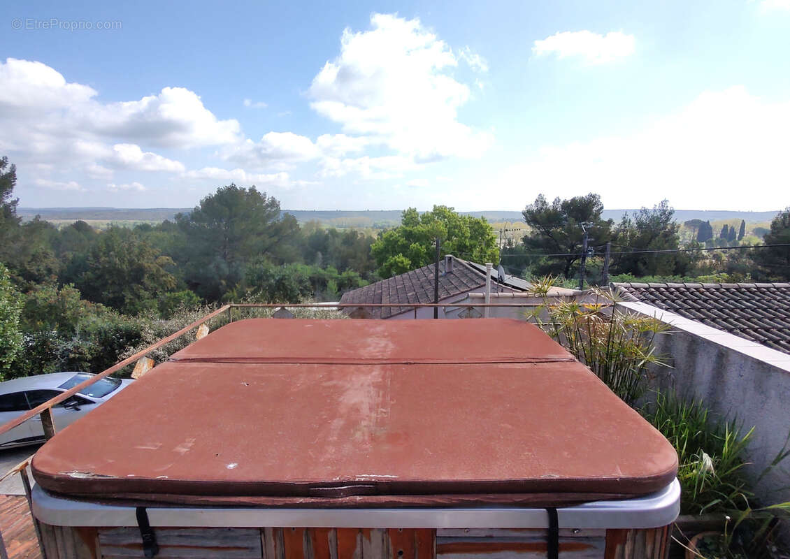 Maison à SAINT-SERIES