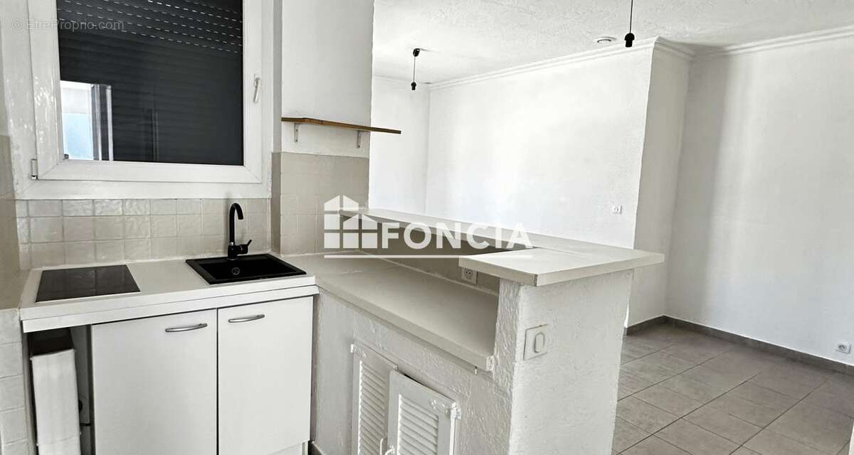 Secteur Rabiac Estagnol- studio avec espace extèrieur - photo 5