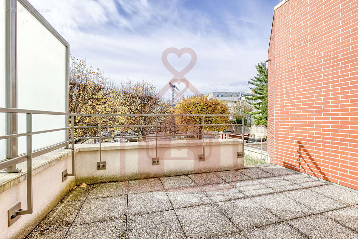 Appartement à LE KREMLIN-BICETRE