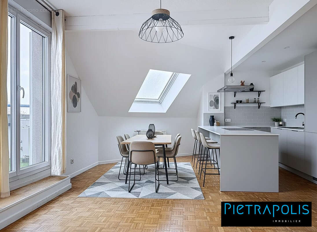 Appartement à LYON-8E