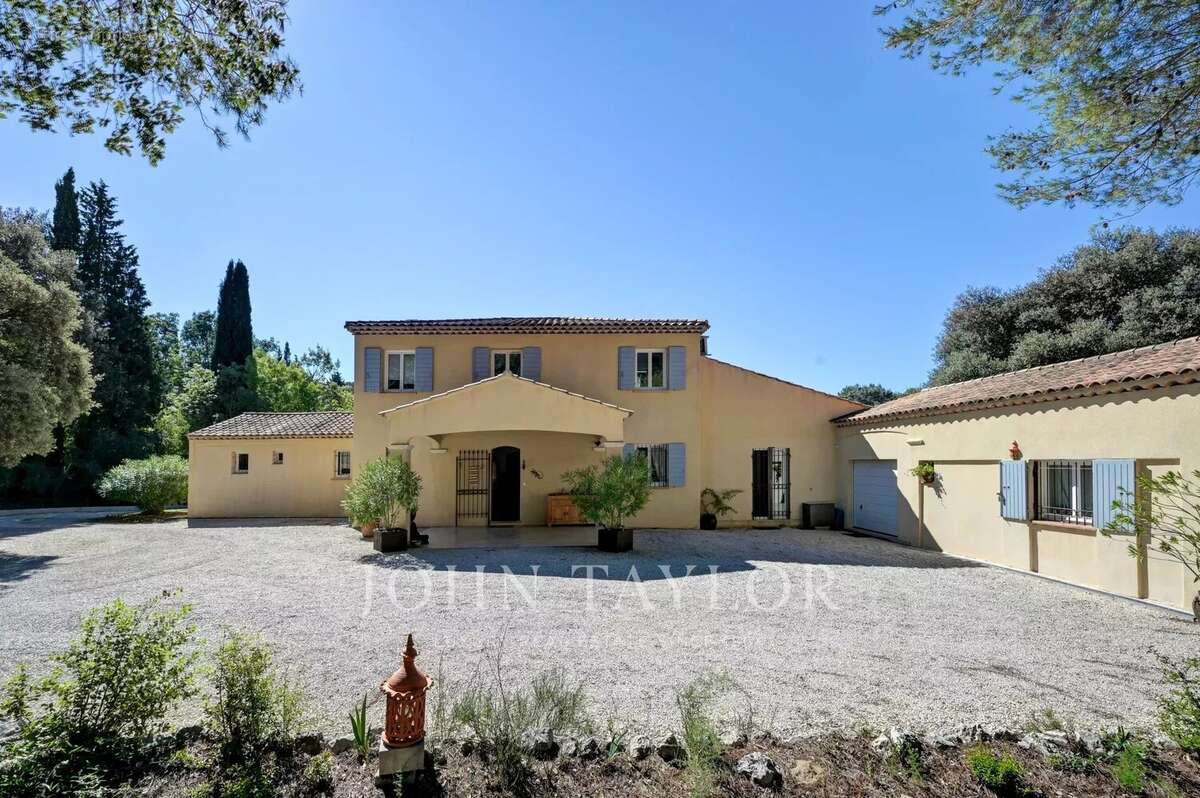 Maison à AIX-EN-PROVENCE