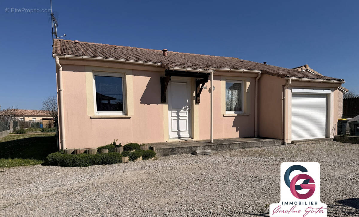 Maison à LA TOUR-DU-CRIEU