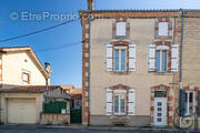 Maison à SAINTE-LIVRADE-SUR-LOT