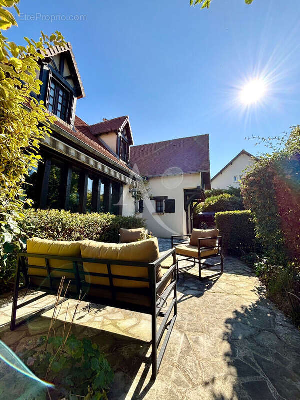 Maison à DAMMARTIN-EN-GOELE