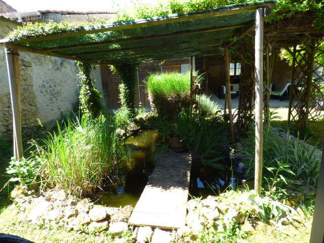 Maison à LUCEY