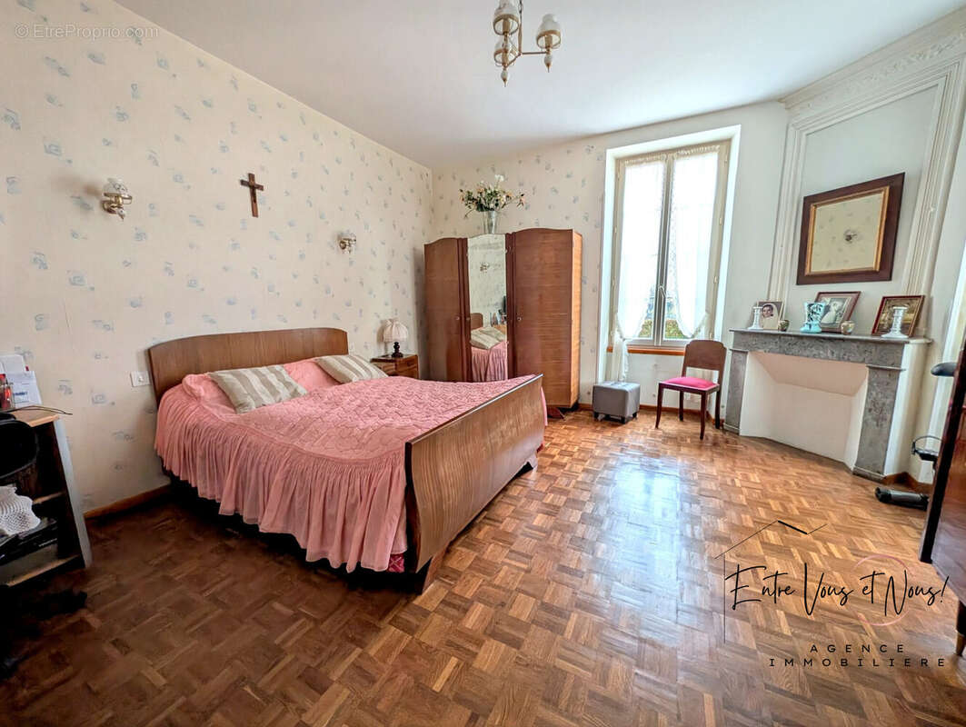 Maison 220 m² à Bazas  - photo 8