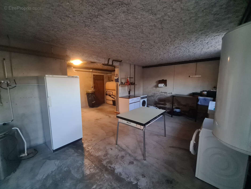 Maison à MONTROZIER