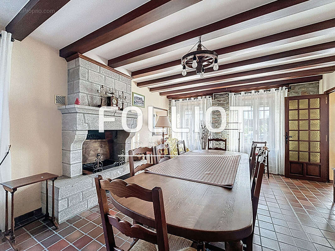 Maison à LINGREVILLE