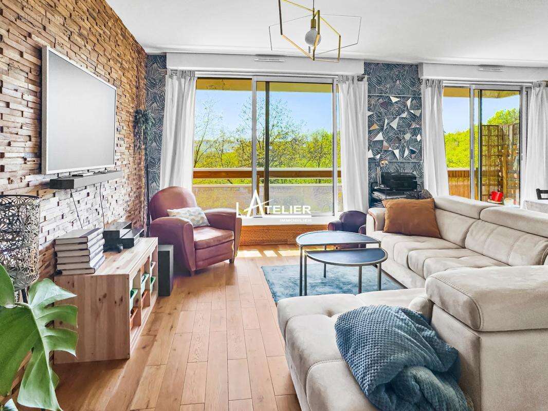 Appartement à MAREIL-MARLY