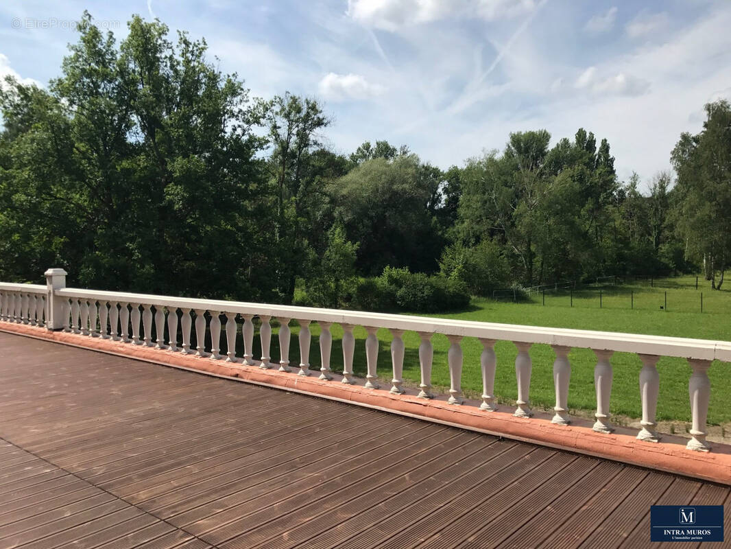 Appartement à FONTAINEBLEAU