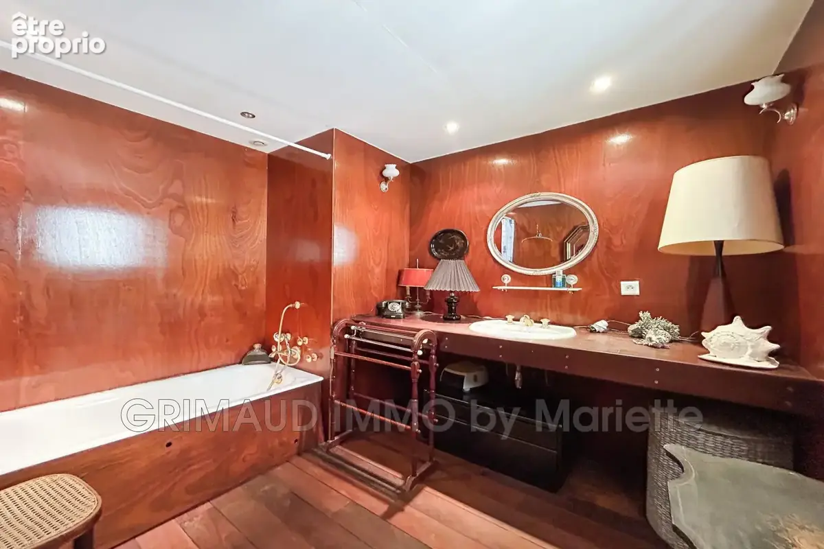 Maison 6 pièces 170 m² à vendre à La Garde-Freinet (83680) - photo 7