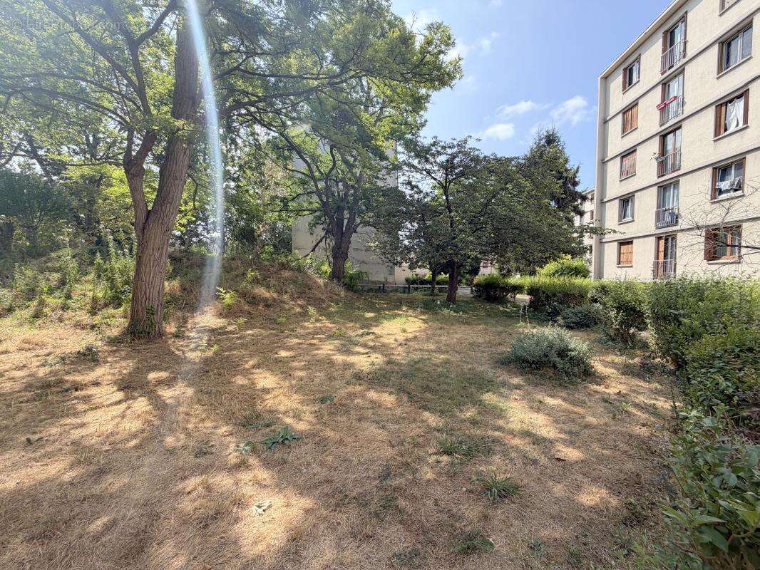 Appartement À Vendre - photo 15