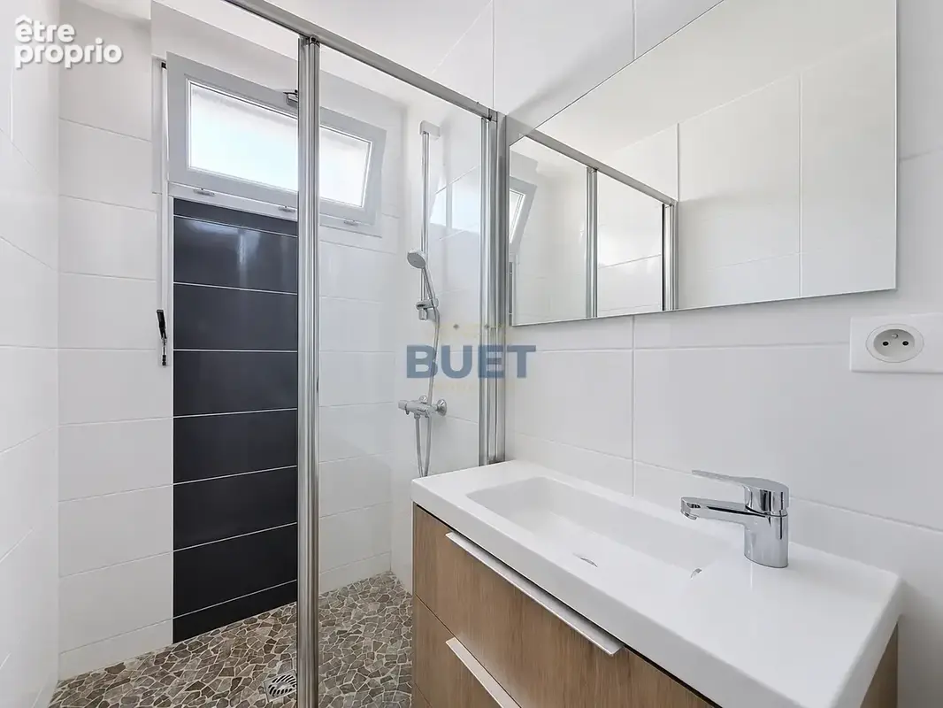 Maison 6 pièces   141 m2  Un bien contemporain aux prestations de qualité - photo 14