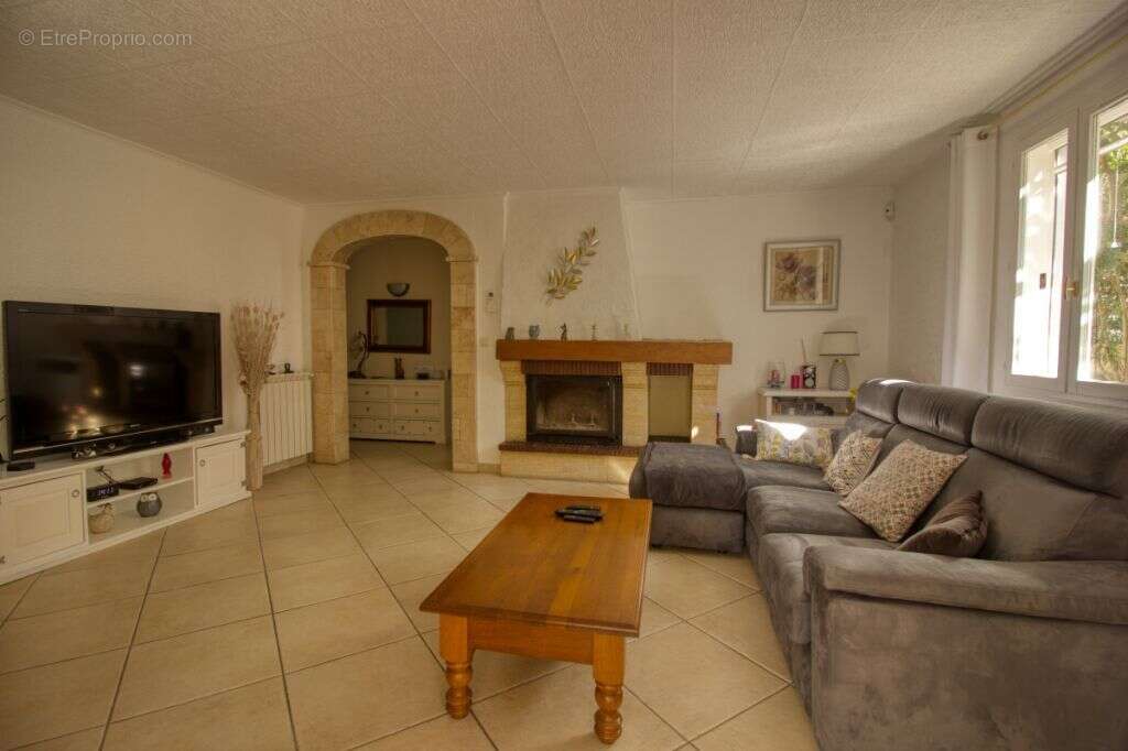 Maison à GIGNAC-LA-NERTHE