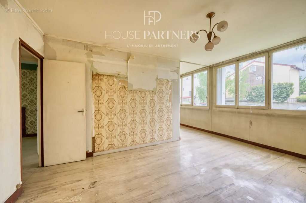 Appartement à RUEIL-MALMAISON