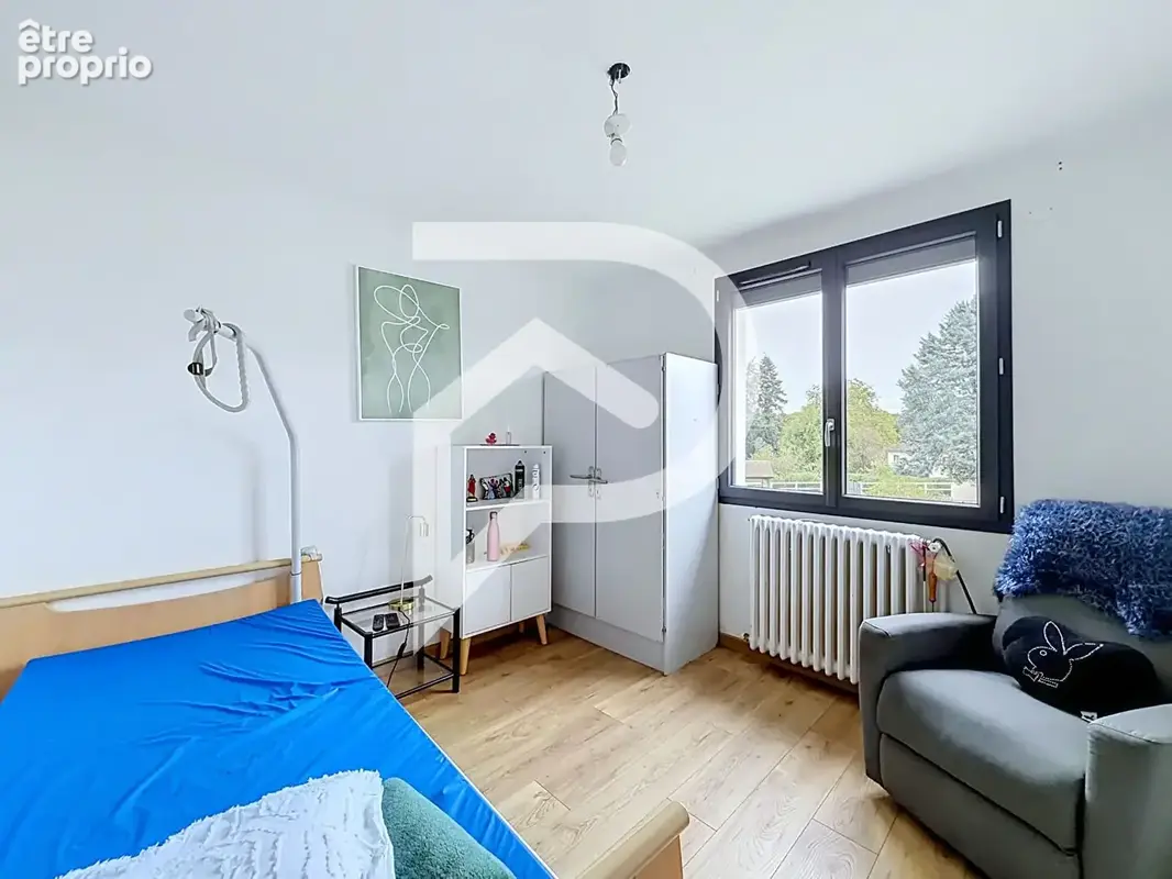 A vendre Abondant Brissard. Maison en excellent état lumineuse. - photo 12
