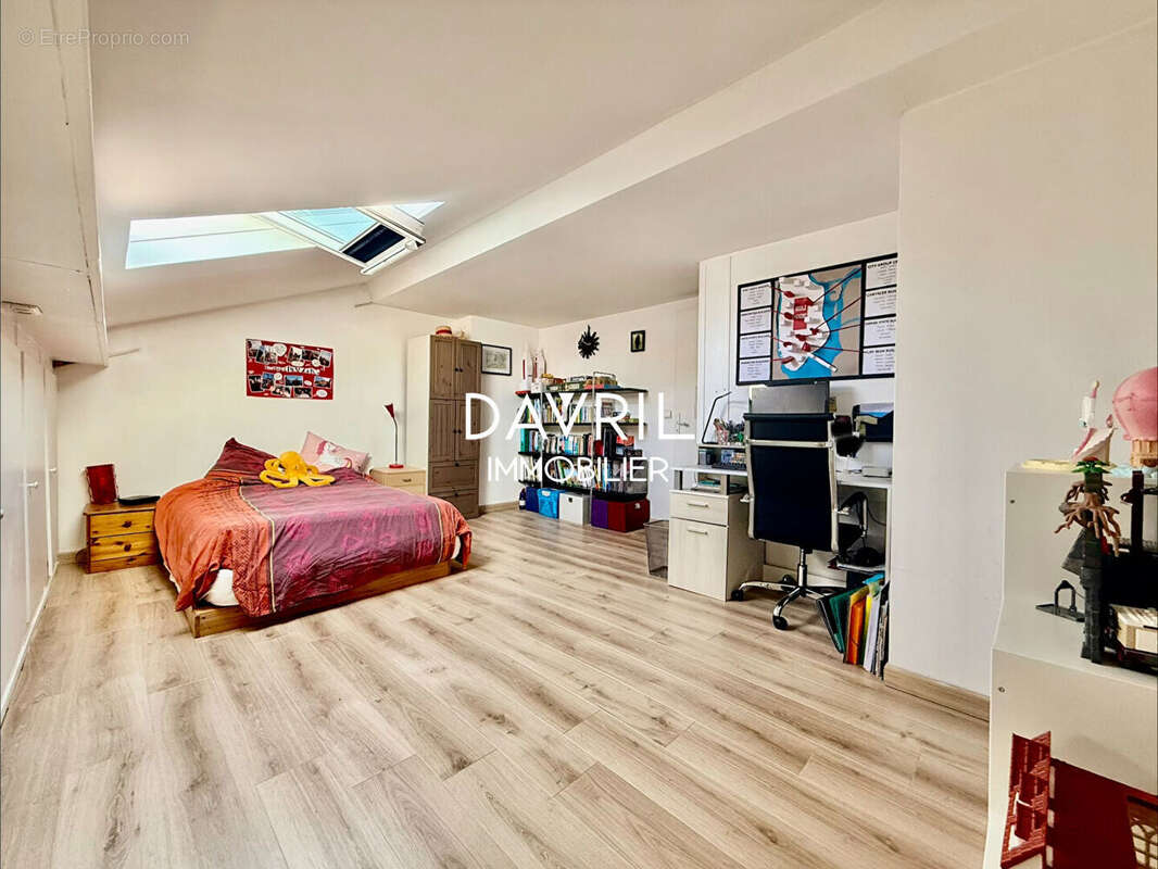 Appartement à ERAGNY