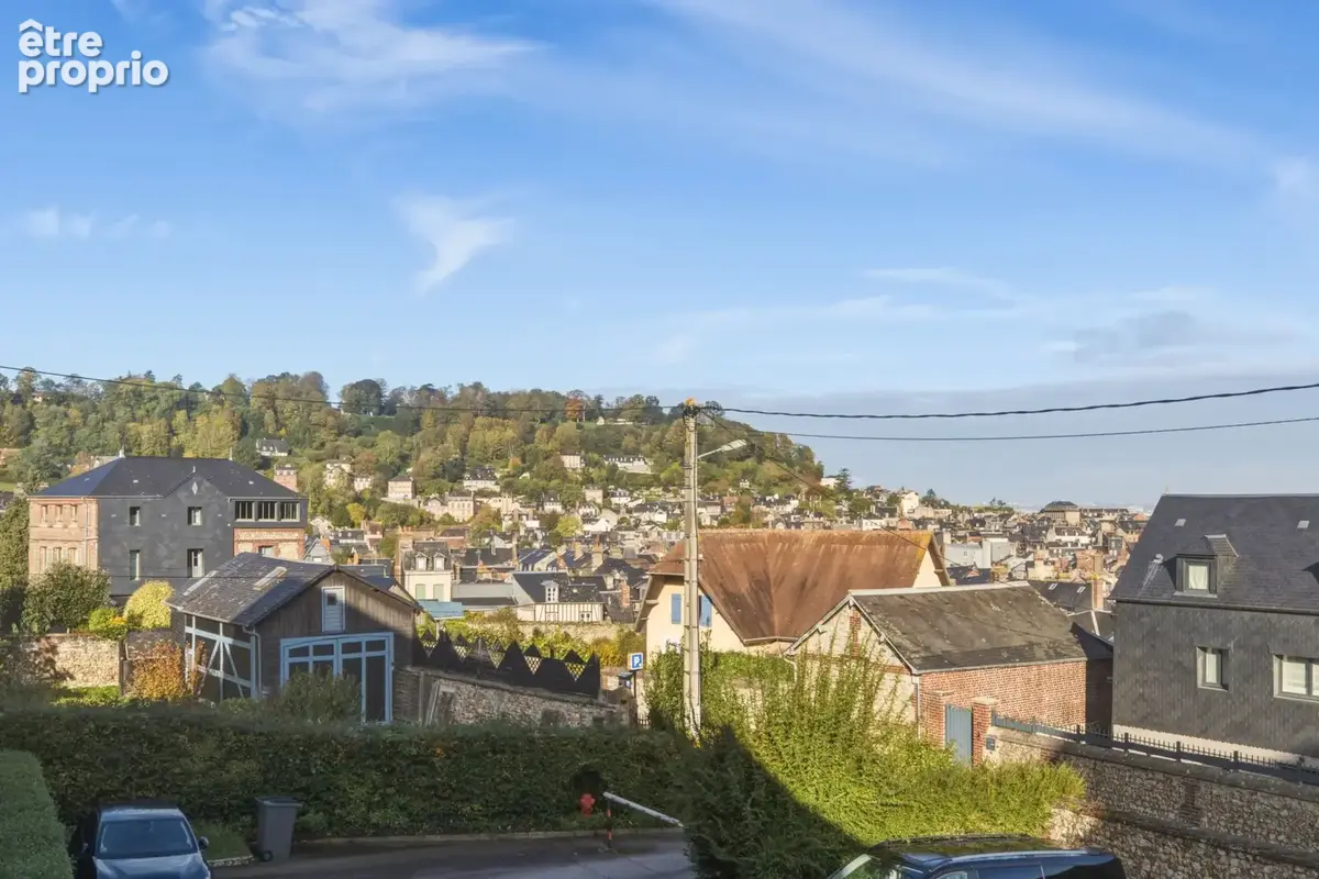 Honfleur   vue panoramique exceptionnelle   appartement t3 entièrement rénové avec parking privatif  - 65.10 m - photo 1
