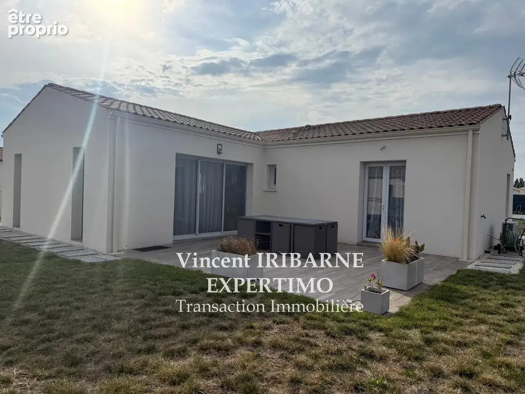Maison de Plain-Pied, Garage et Jardin - photo 9