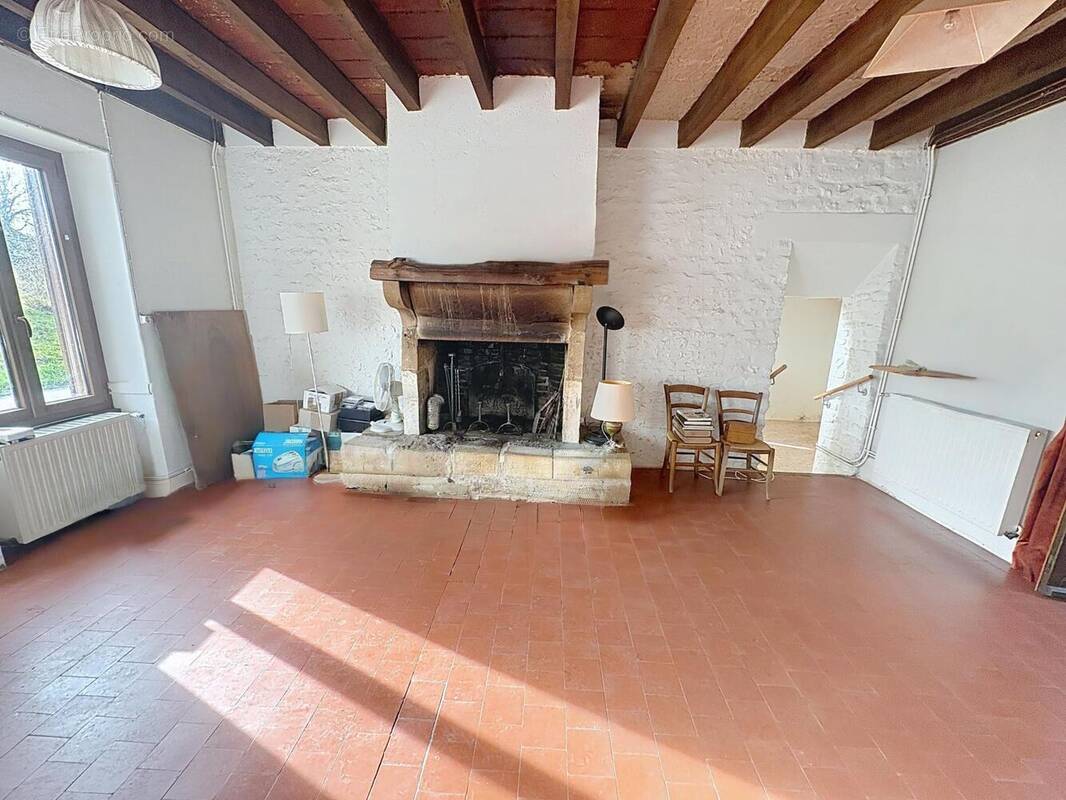 Photo 1 - Maison à ETRECHY