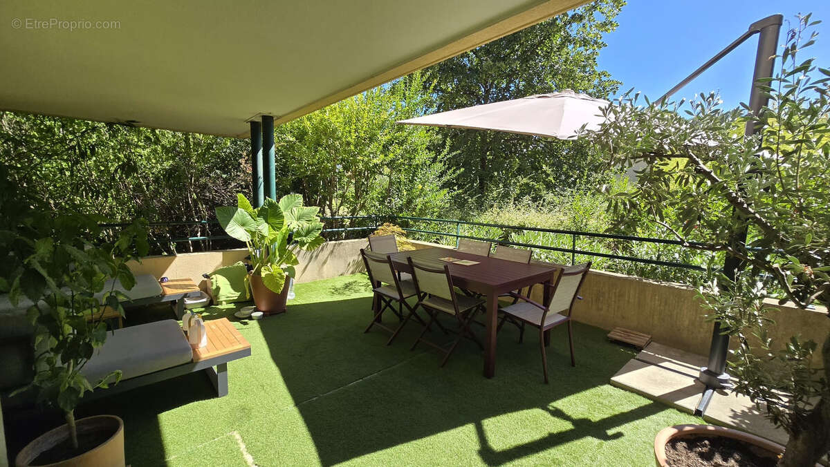 Appartement à NIMES