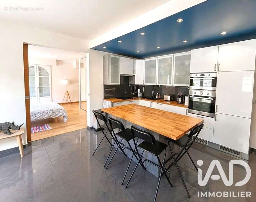 Photo 5 - Appartement à LA GARENNE-COLOMBES