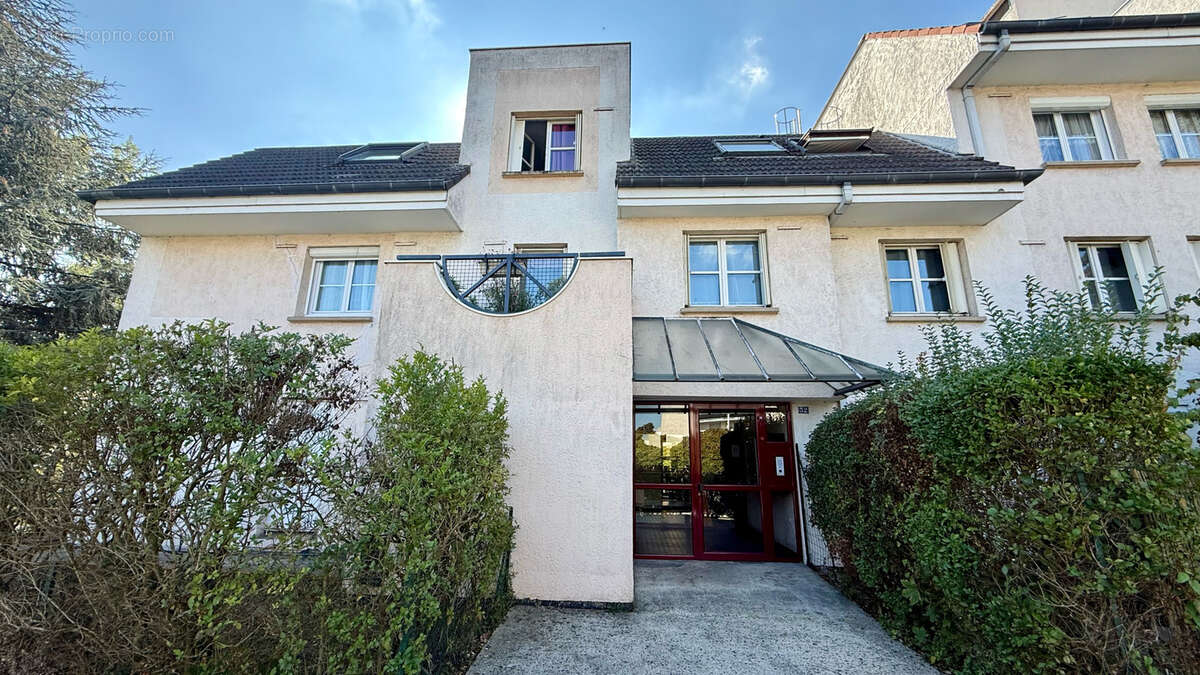 Appartement à ERMONT