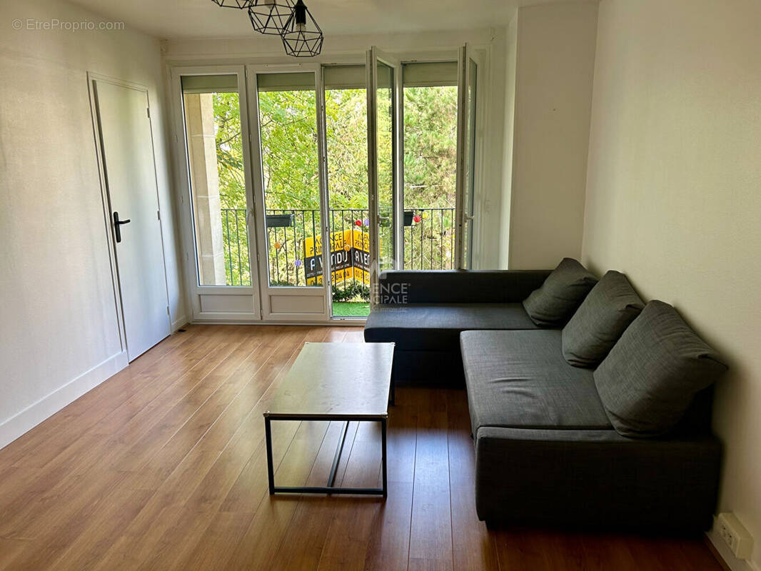Appartement à MAISONS-LAFFITTE