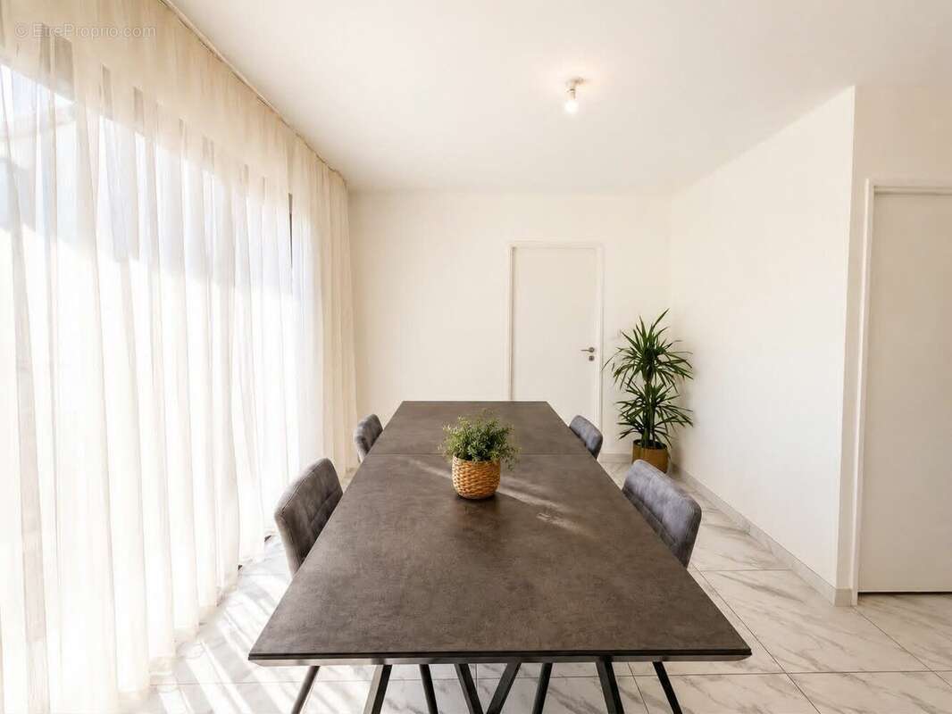 Maison à LE SEQUESTRE