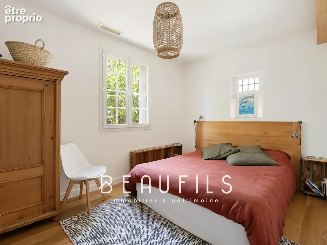 Villa d’architecte avec dépendance - photo 16