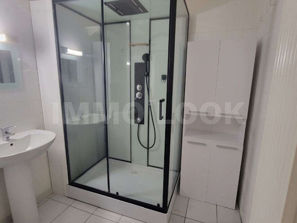 Appartement à DIEULEFIT