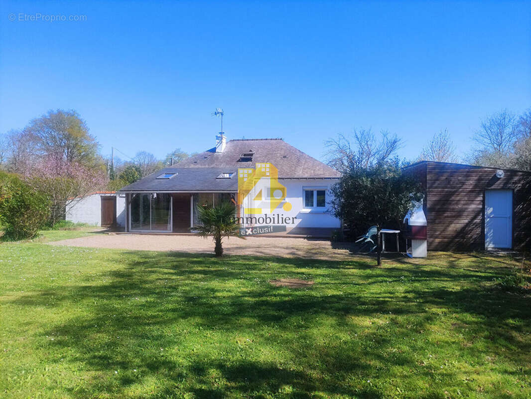 Maison à SAINTE-ANNE-SUR-BRIVET