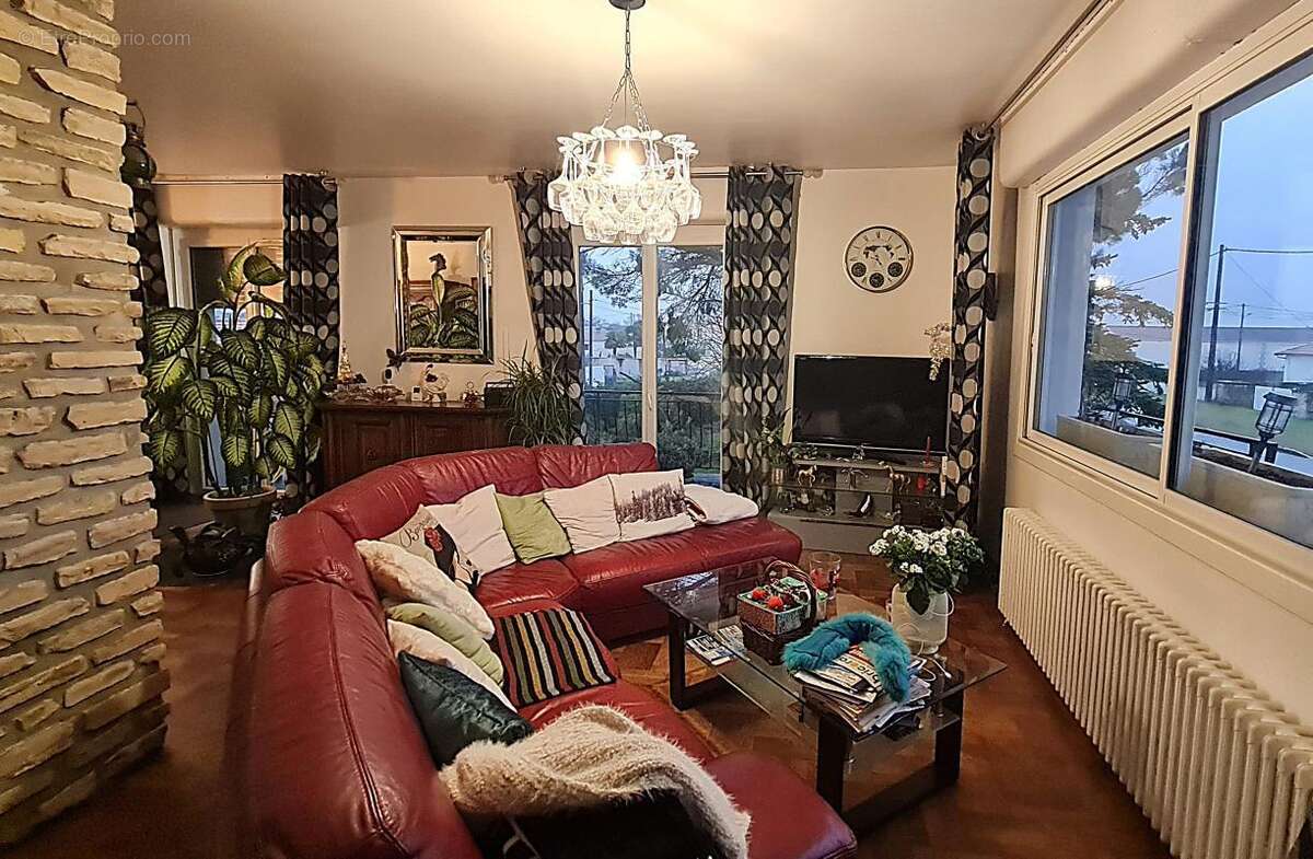 Maison à SAINT-GEORGES-DE-DIDONNE