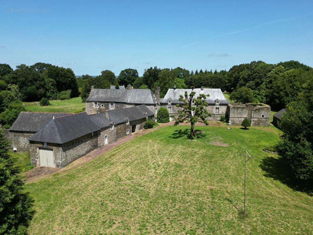 Manoir XV et XVIII siècle à restaurer - photo 3