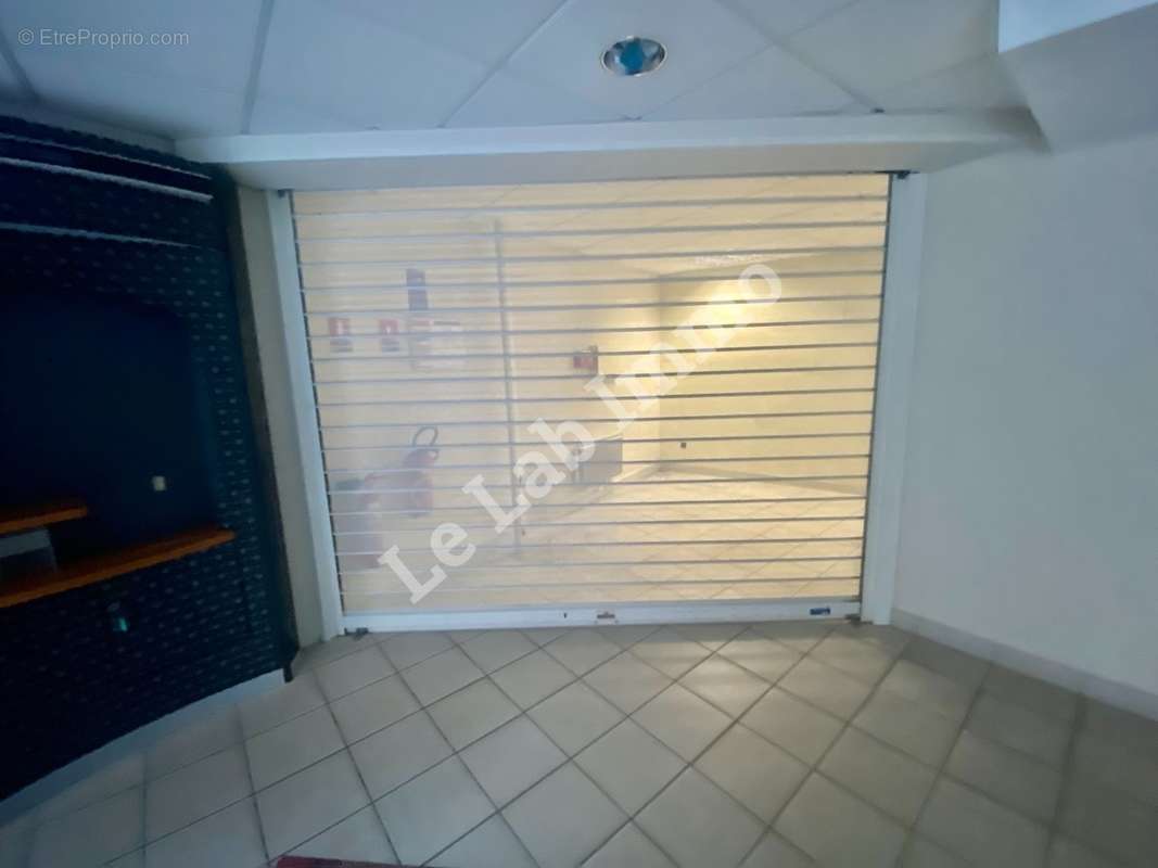 Commerce à HARFLEUR