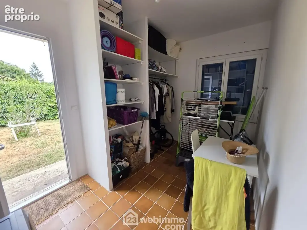 Buanderie bien pratique de 9.5 m²