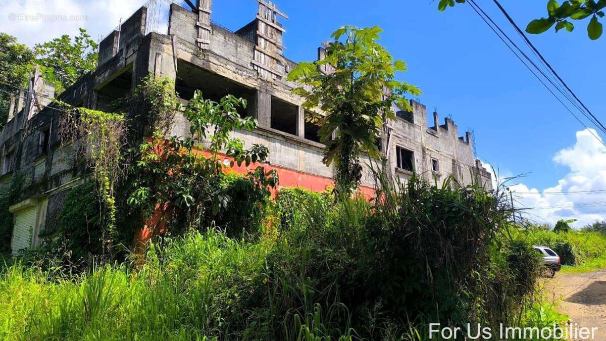 Appartement à LAMENTIN