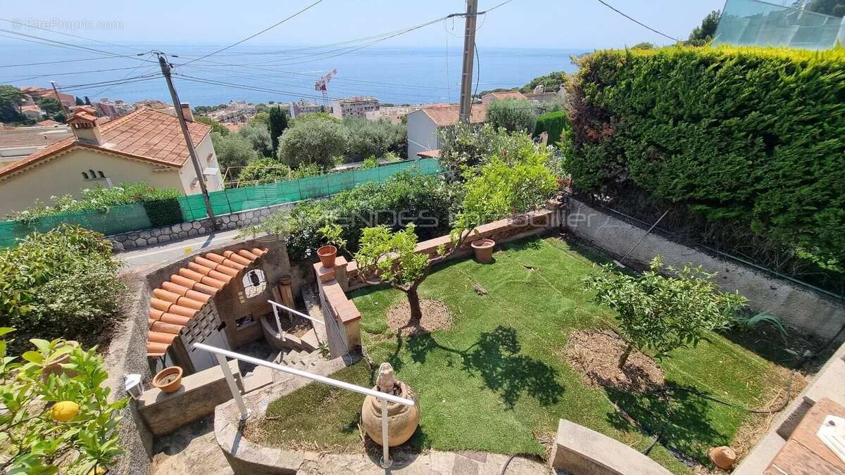 Villa vue mer a renover a cap d'ail - photo 18