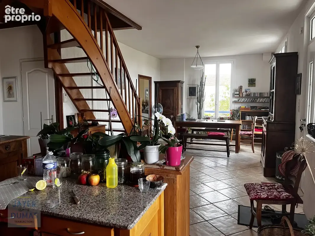 EXCLUSIVITÉ - SAINT-RÉMY   Maison, 4 chambres, terrain 990 m2 et Garage indépendant - - photo 5