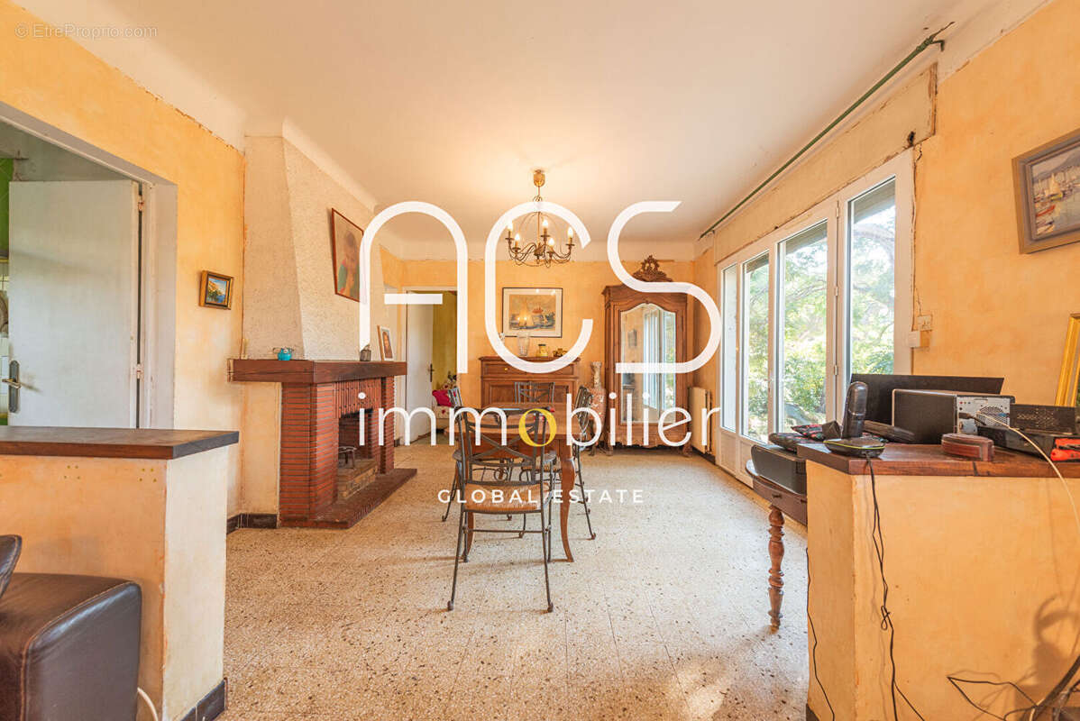 Maison à CARRY-LE-ROUET