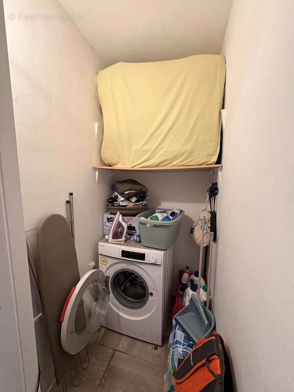 Appartement à MARSEILLE-2E