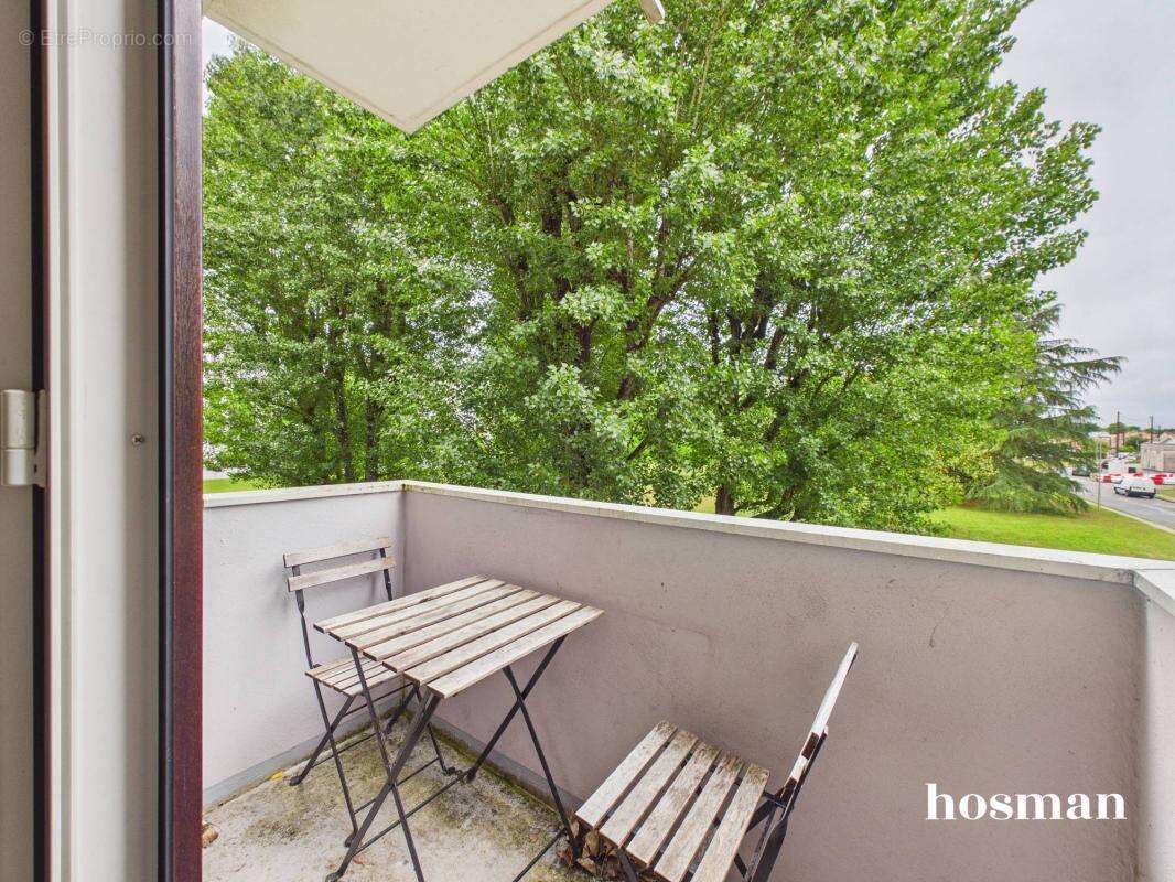 Appartement 5 pièces de 83 m² avec double balcon et parking - Avenue Léon Blum, Pessac - photo 3