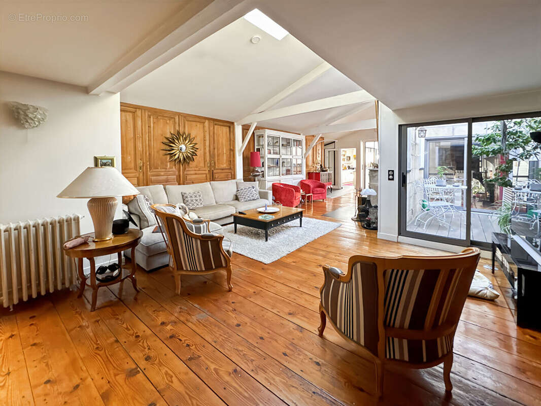 Loft 8 pièces 283 m2 à vendre - Bordeaux chartrons - photo 3