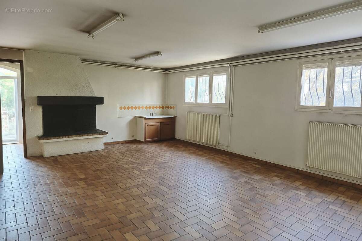 Maison à CARQUEIRANNE