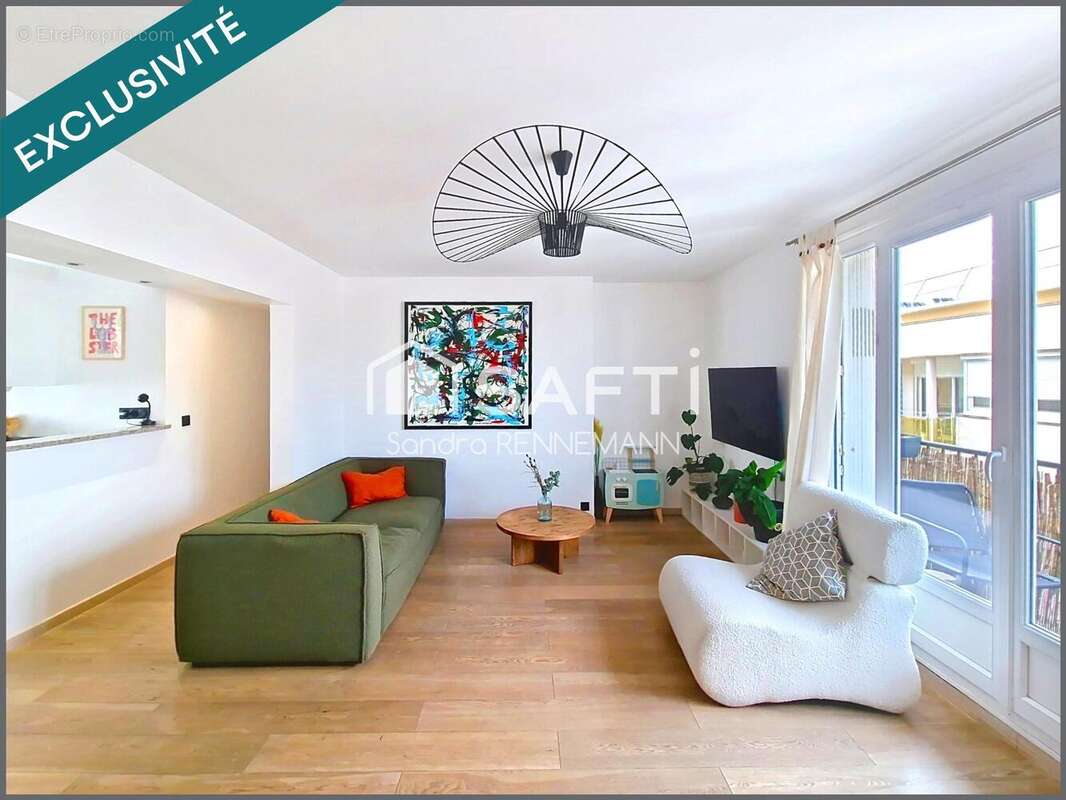 Photo 3 - Appartement à COURBEVOIE