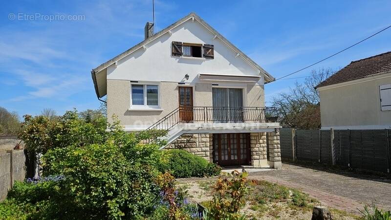 Maison à DONNEMARIE-DONTILLY