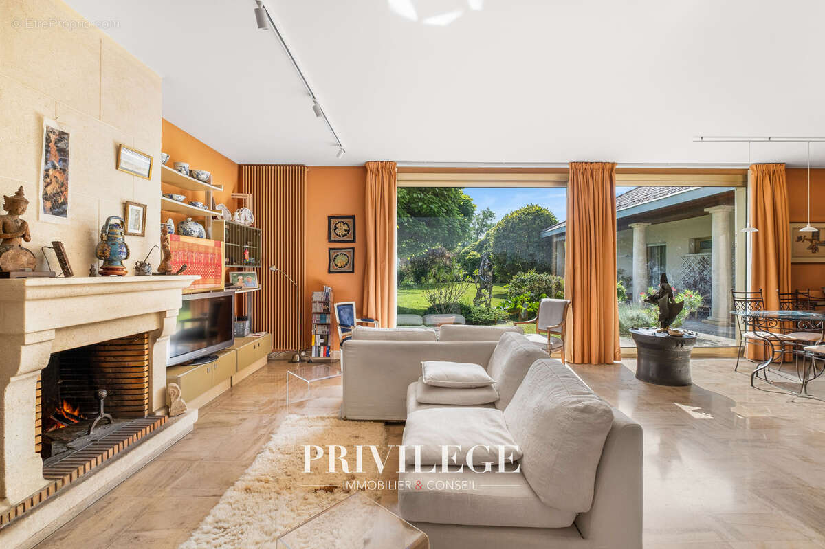 Maison à SAINT-DIDIER-AU-MONT-D&#039;OR