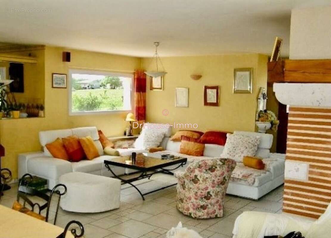 Maison à ITZAC